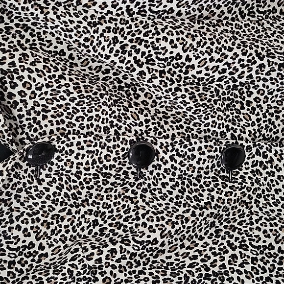 Charles Gray London Animal Print Blazer, Size Medium - Picture 3 of 9